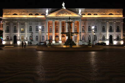 db_Lissabon_Platz Dom Pedro IV_Theater1